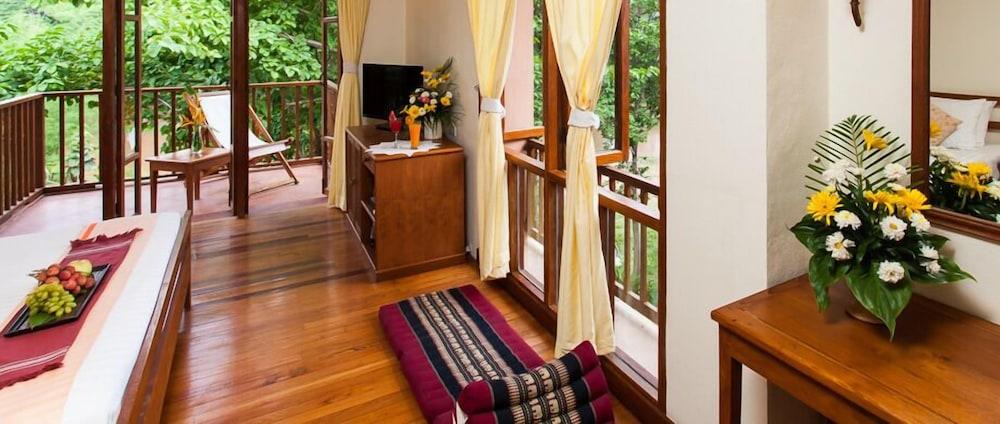 Riverhouse-The Teak House Mae Sariang Buitenkant foto