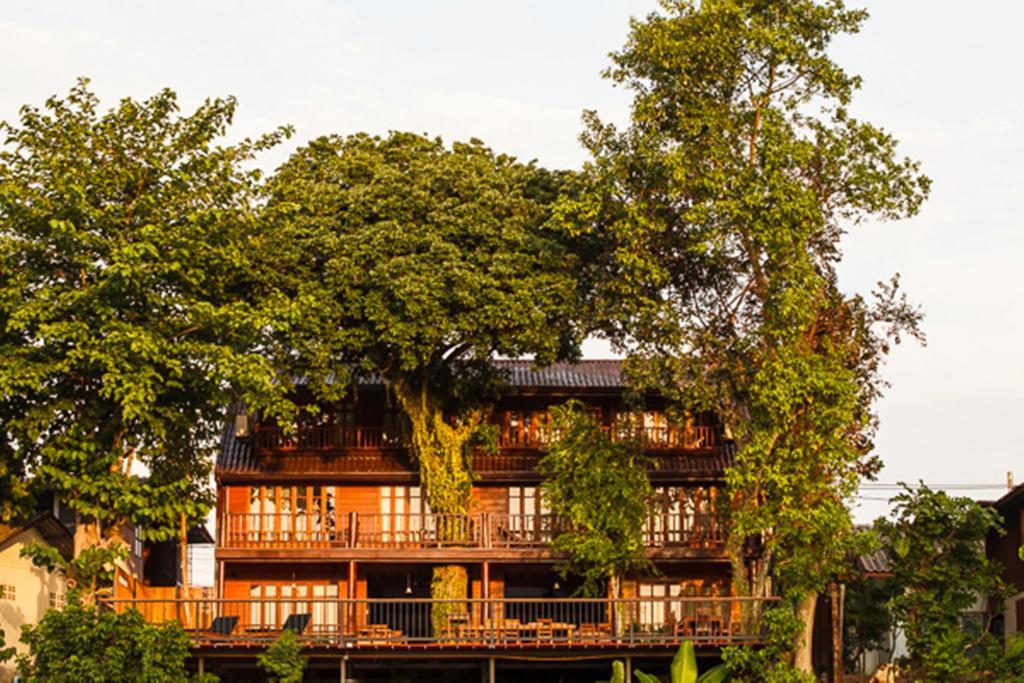 Riverhouse-The Teak House Mae Sariang Buitenkant foto