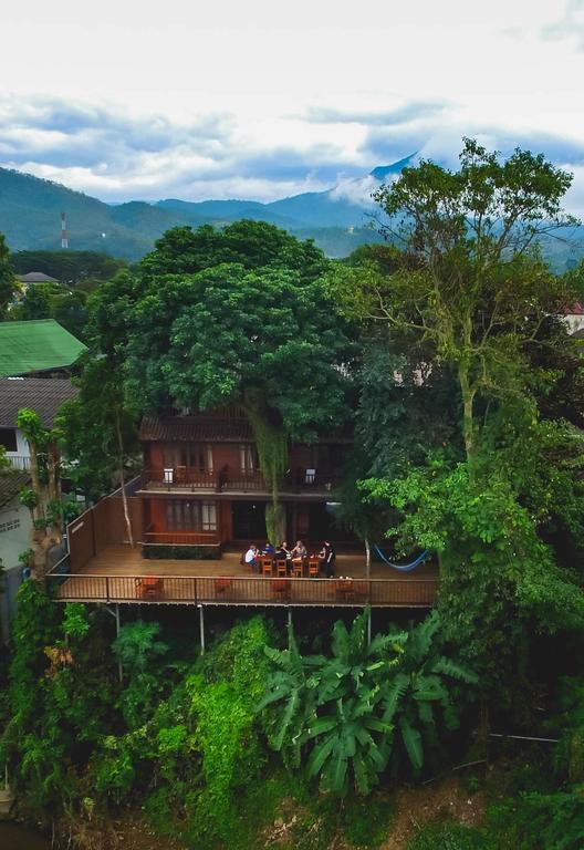 Riverhouse-The Teak House Mae Sariang Buitenkant foto