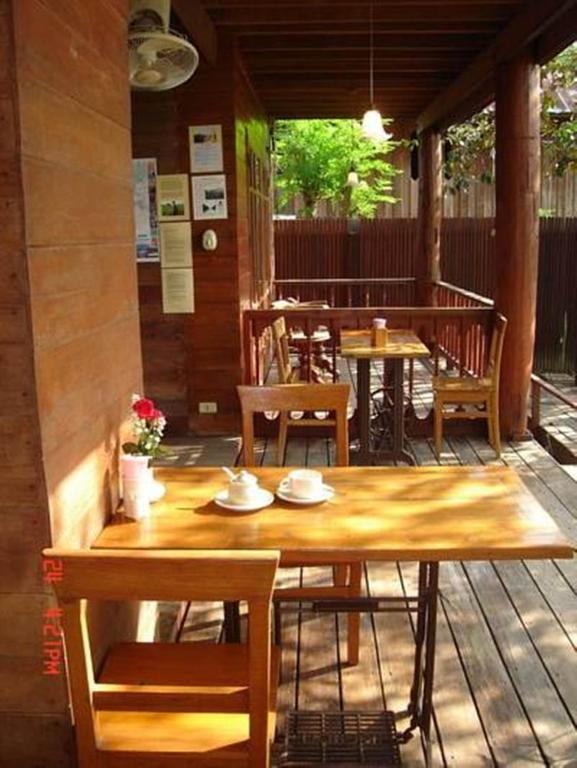 Riverhouse-The Teak House Mae Sariang Buitenkant foto