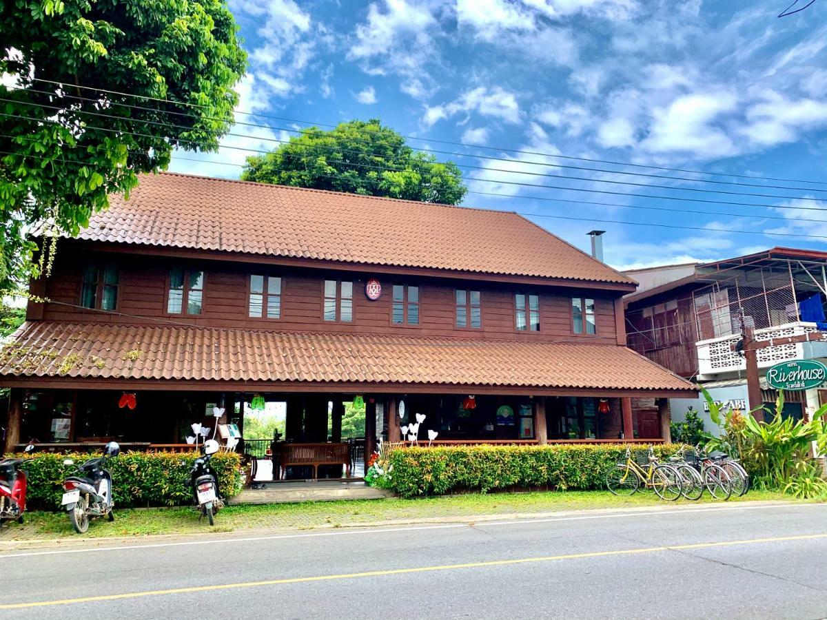 Riverhouse-The Teak House Mae Sariang Buitenkant foto